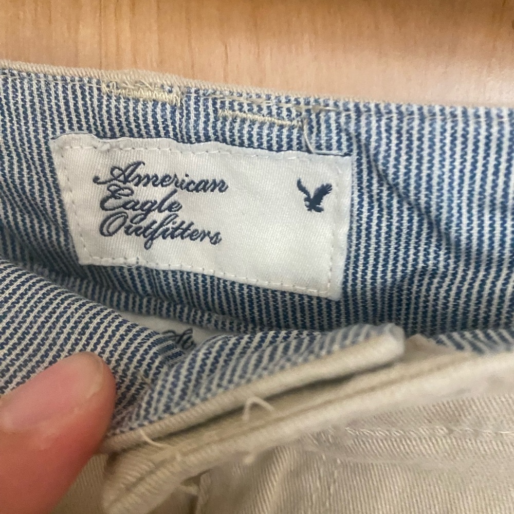 Shorts - Picture 2 of 4